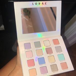 Lorac pro pallet